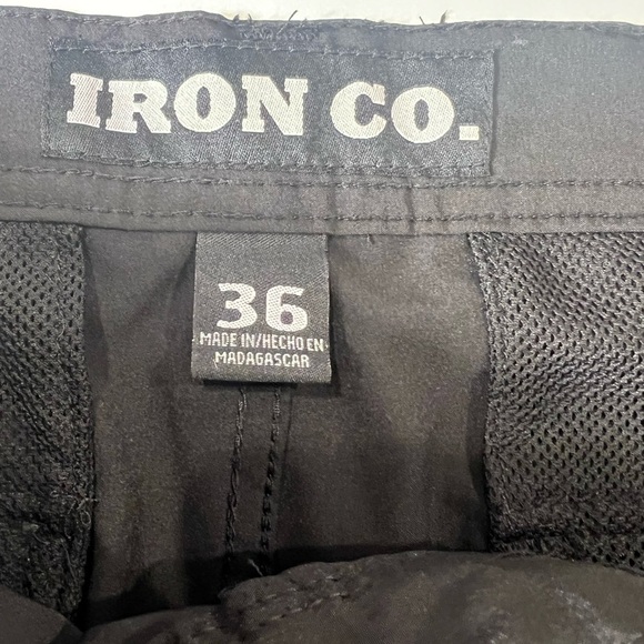 36 Iron Co hybrid outdoor Gray Cargo Shorts Men's Black Cargo Shorts - Picture 5 of 10